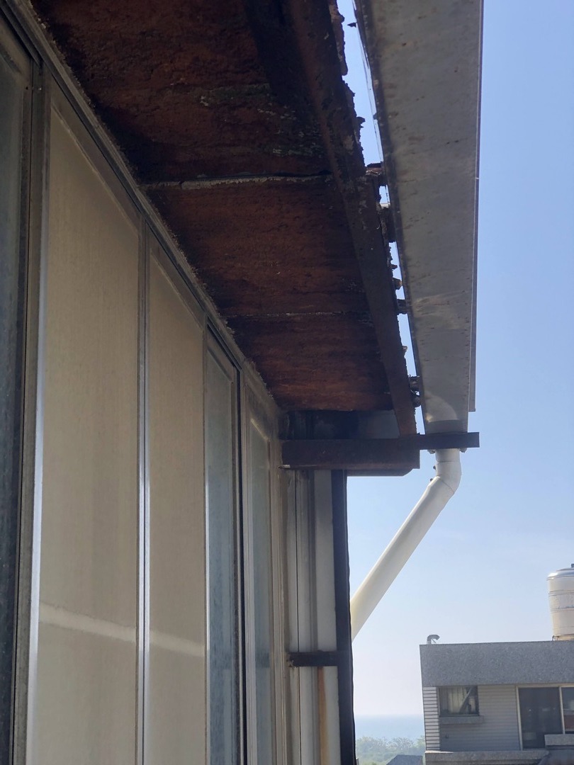 鐵皮屋水槽生鏽